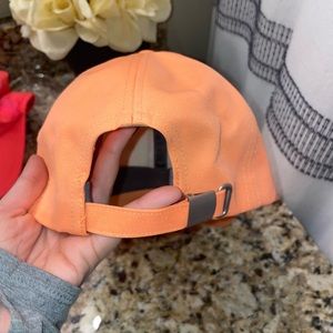 Womens under armor hat. Barely worn